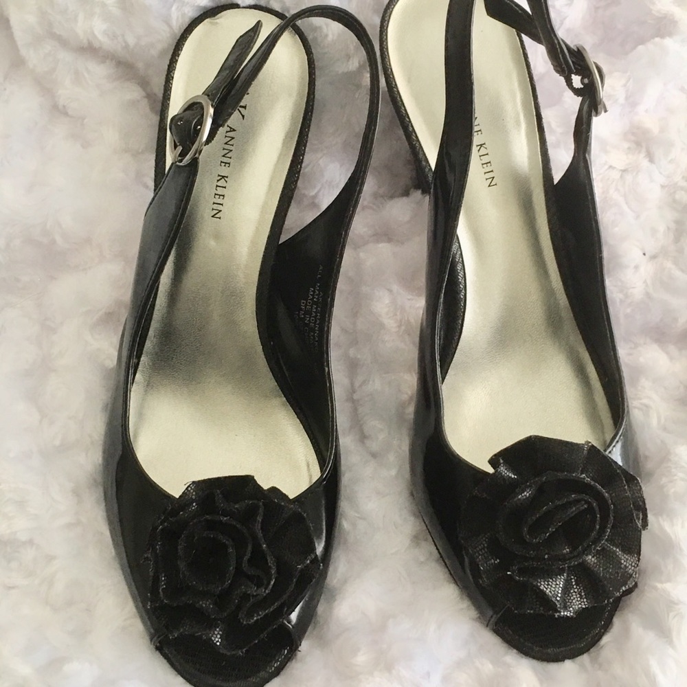High Heel shoes